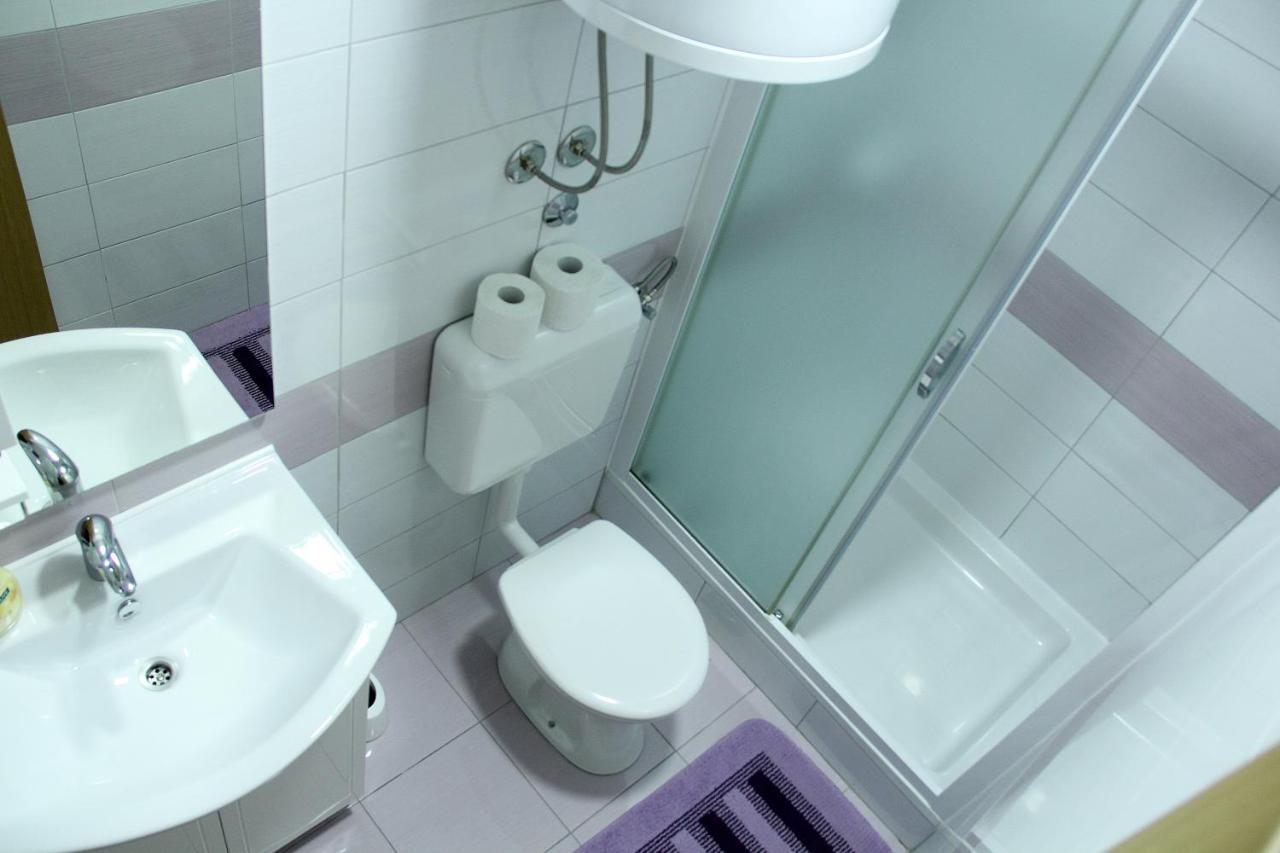 Apartmani Ljubo Primošten Εξωτερικό φωτογραφία