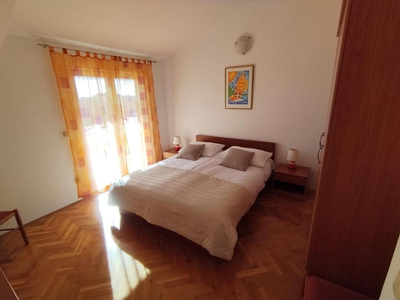 Apartmani Ljubo Primošten Εξωτερικό φωτογραφία