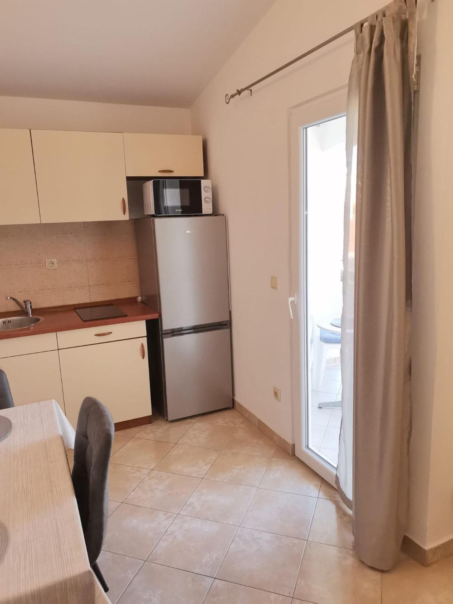 Apartmani Ljubo Primošten Εξωτερικό φωτογραφία